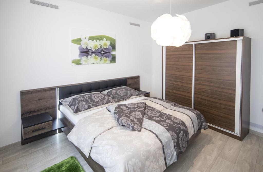 Apartman Dolni Namesti Olomouc Luaran gambar